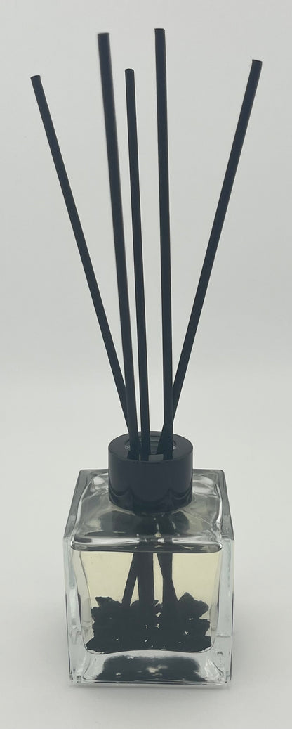 PALO SANTO & SANDALWOOD REED DIFFUSER